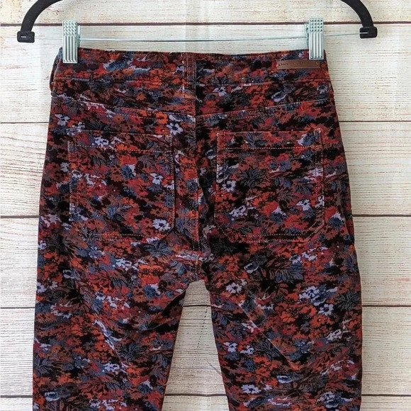 Pilcro & the Letterpress Size 25 High Rise Skinny Pants Floral Corduroy Stretchy - Picture 11 of 13